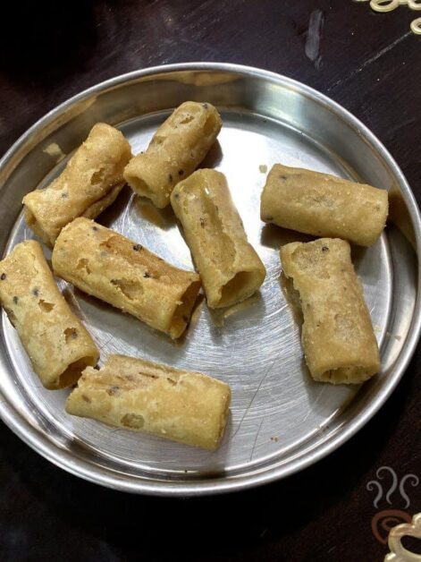 Kuzhalappam a kerala snack