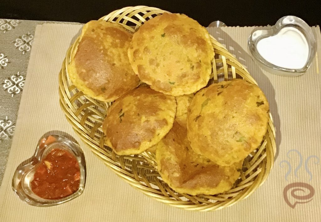 Crispy Aloo Puri