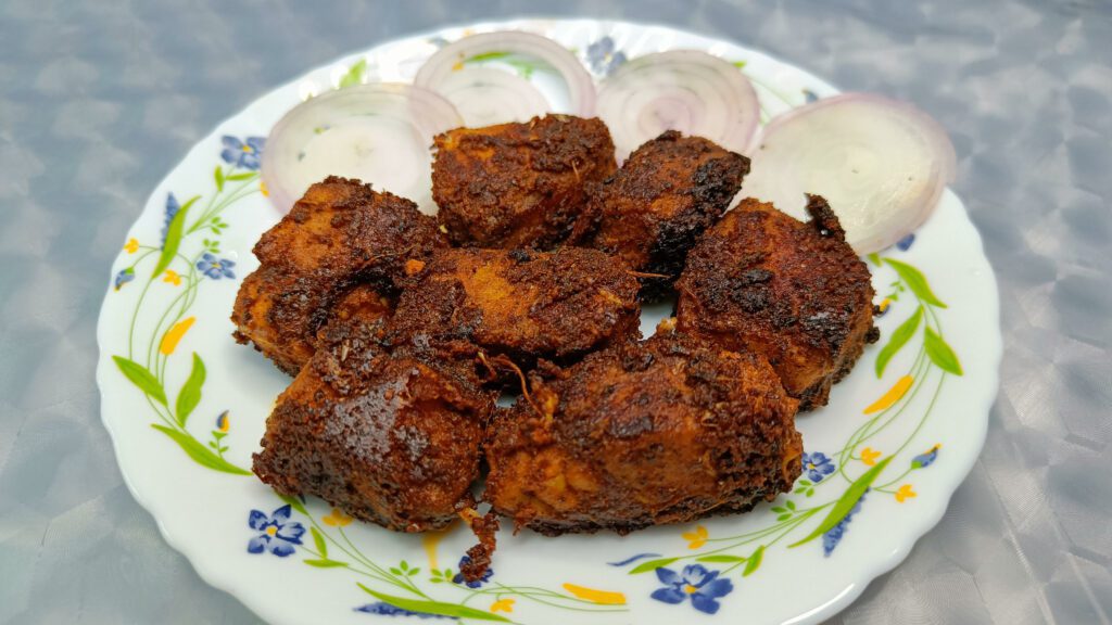 Vazhayilayil Chutta Varal Meen With Video