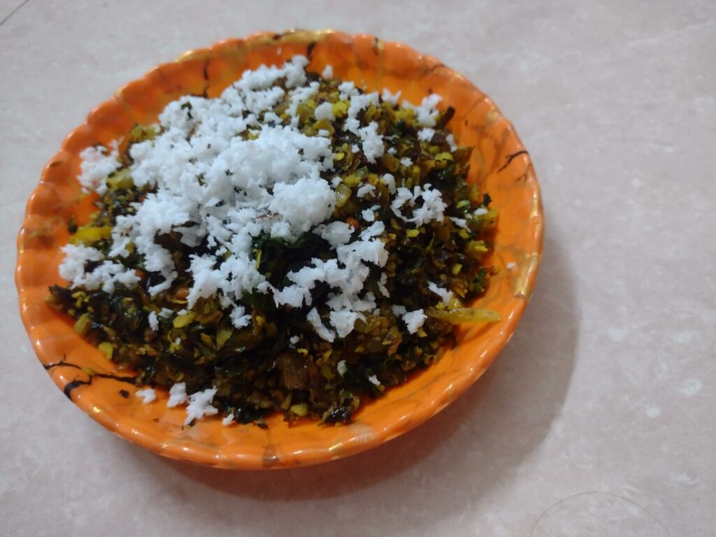 Cheerachembu Thoran | Tahitian Spinach Stir Fry