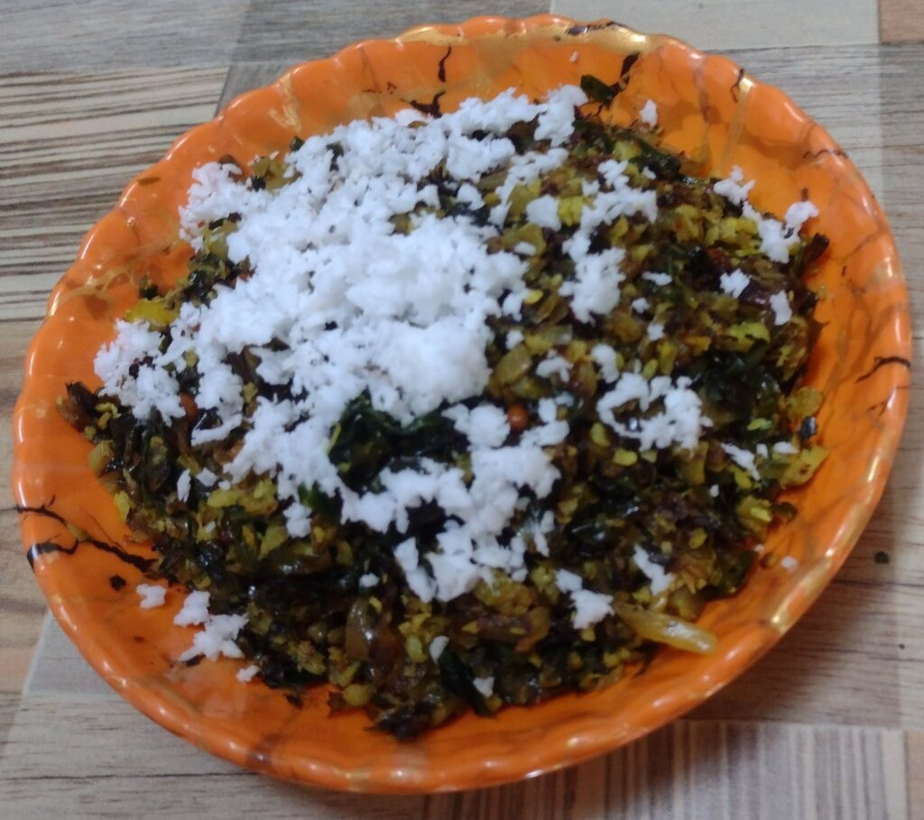 Cheerachembu Thoran | Tahitian Spinach Stir Fry