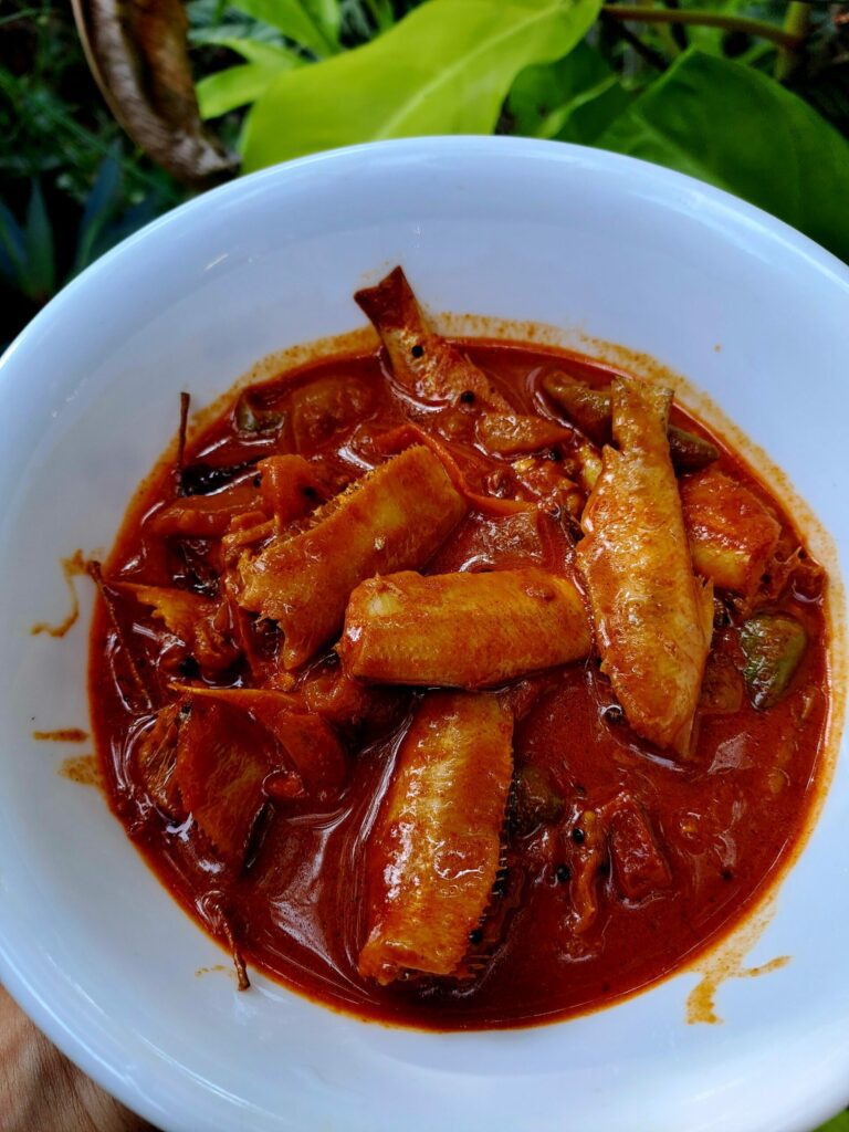 Natholi Mulakittathu | Anchovy Curry Kerala Style