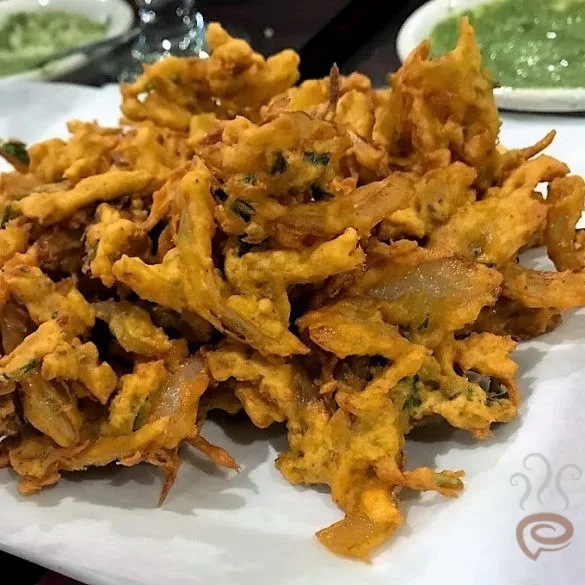 Onion Spinach Pakoda