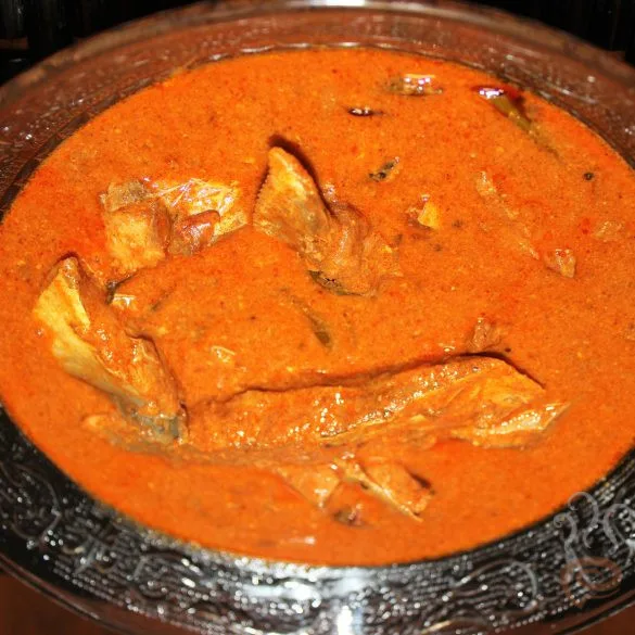 Varutharacha Meen Curry