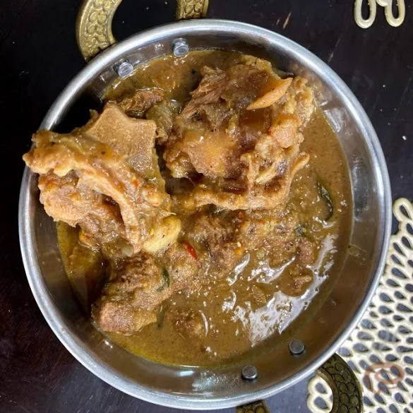 Ginger Mutton Curry | Inji Kari Kozhambu