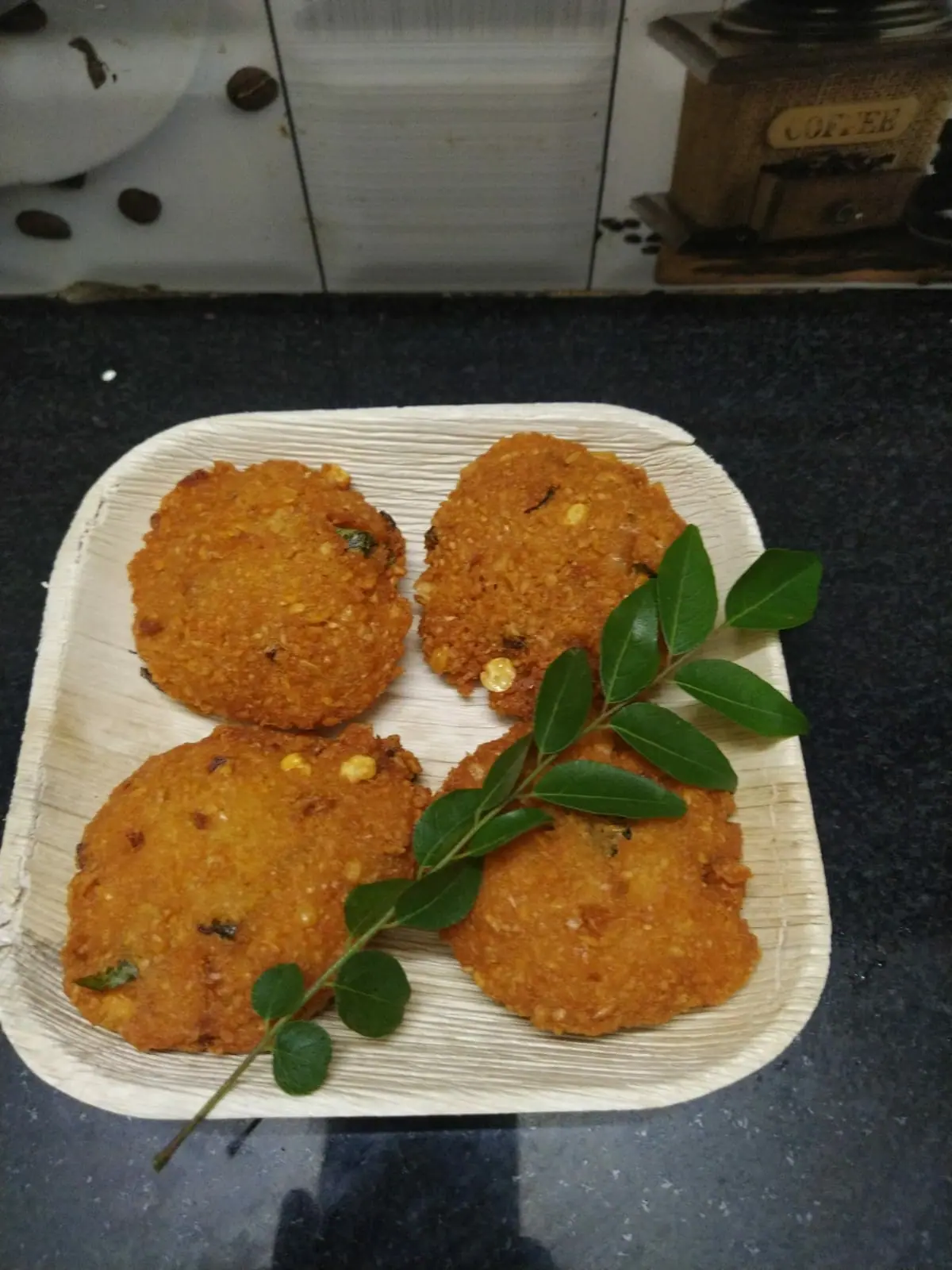 Nadan Parippu Vada