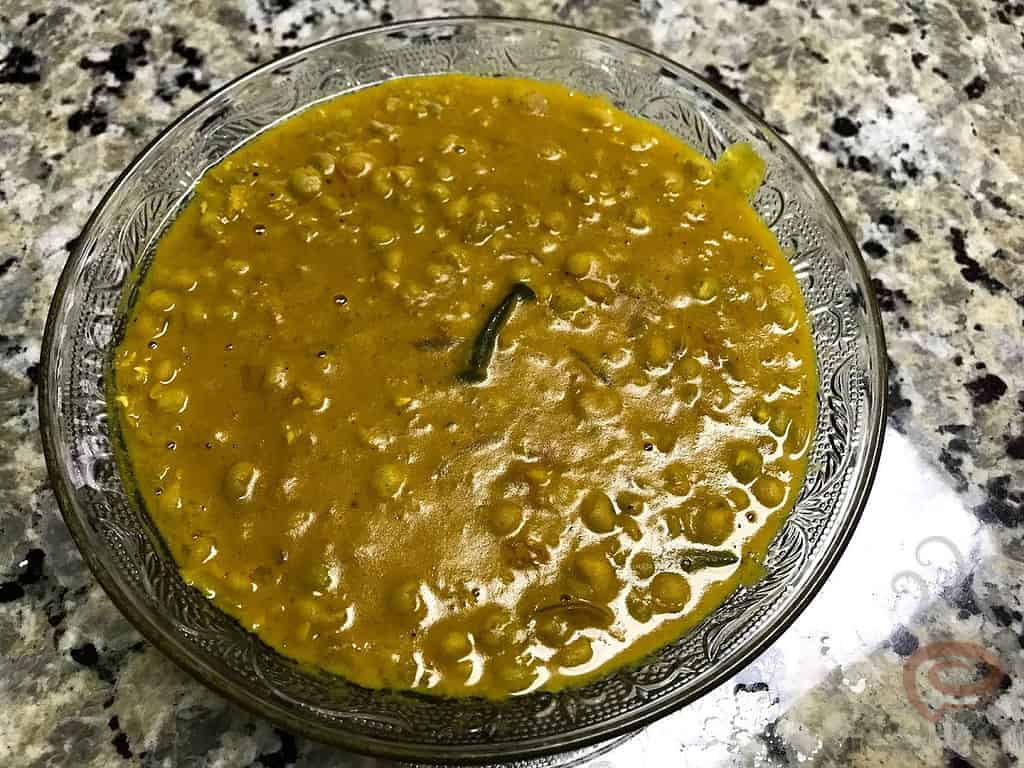 Green Peas Curry With Coconut Milk