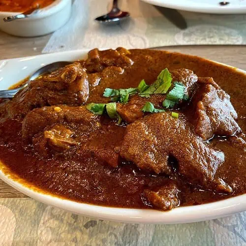 beef vindaloo