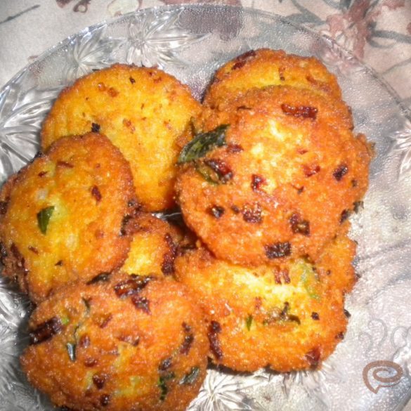 Parippu Vada Restaurant Style