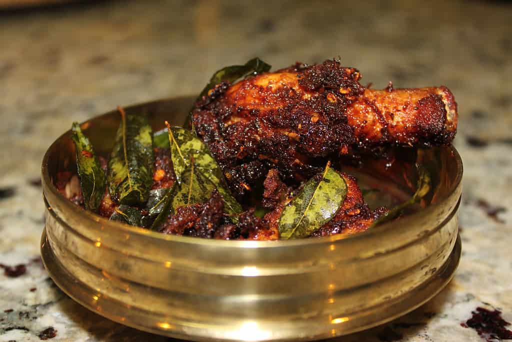 Kerala Thattukada Chicken Fry | Kozhi Porichathu With Video