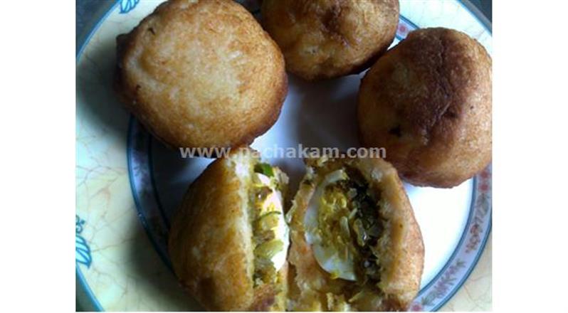 Bread Unda With Beef And Egg Filling