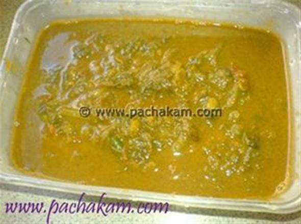 Paalak-Parippu Curry