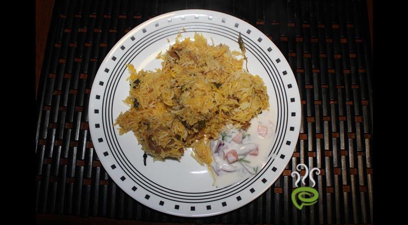 Kerala Chicken Biriyani in Pressure Cooker (Kozhi Biryani)