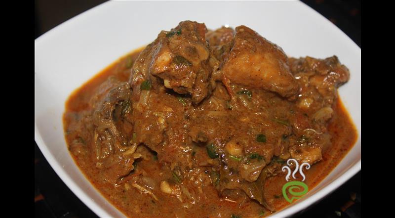 Pepper Chicken In Coconut Gravy