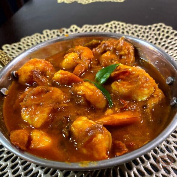 Simple Prawn Curry with Coconut Milk