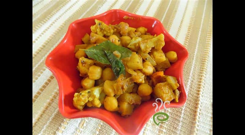 Aloo Channa Gobi Masala Recipe - pachakam.com