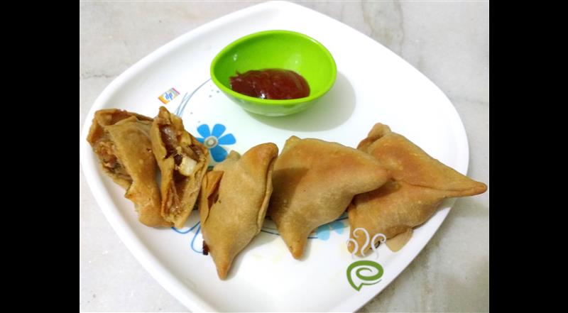 Baked Paneer Samosa