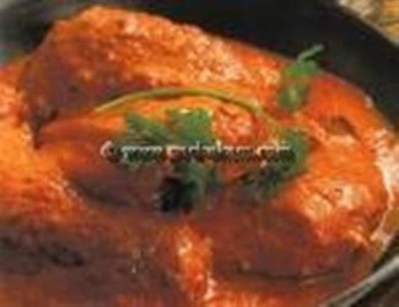 Butter Chicken With Thick Creamy Gravy