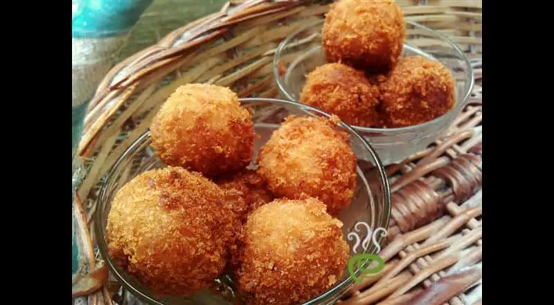 Crispy Coconut Balls