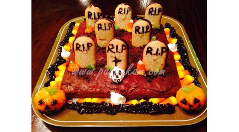 Graveyard Brownie