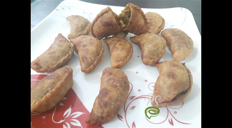 Kozhi Ada (Chicken Hot Pockets )