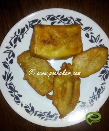 Malabar Eethappazham Pori (date Fritters)