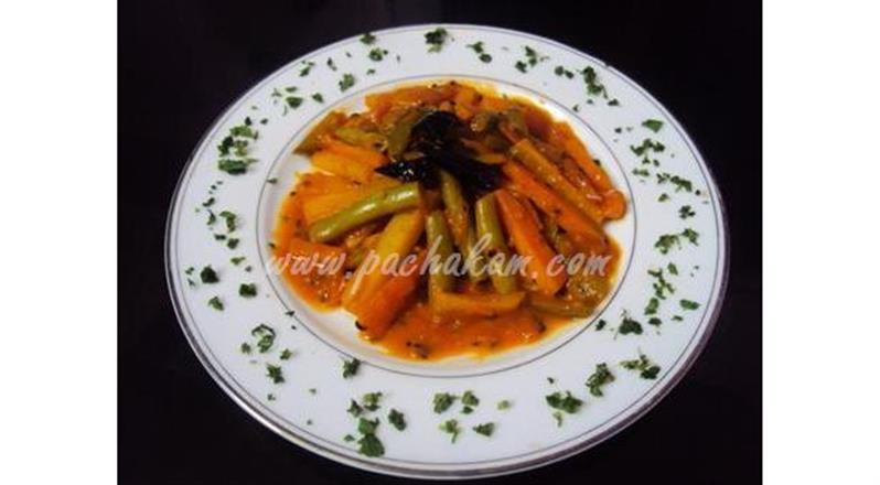 Mixed Vegetable With Tomato And Butter