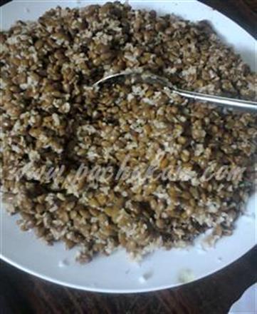 Muthira (Horse Gram) With Coconut