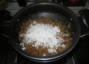 Cherupayar (Green Gram) Puzhuku (Step By Step Photos) – pachakam.com