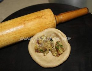 Aloo (potato) Porotta (Step By Step Photos) – pachakam.com