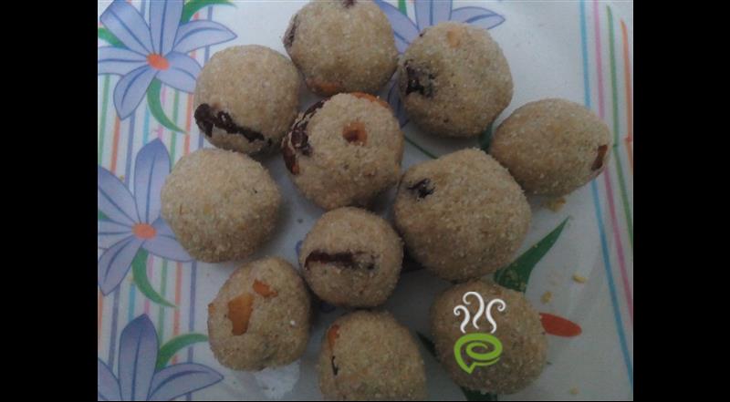 Poha Ladoo / Aval Ladoo