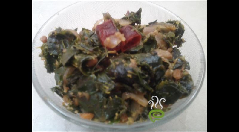 Drumstick Leaves / Murungai Keerai Poriyal