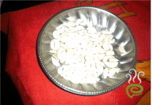 Veluthulli (Garlic) Achhaar – pachakam.com