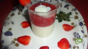 Strawberry Panna Cotta – pachakam.com