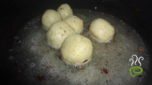 Fried Potato Balls – pachakam.com
