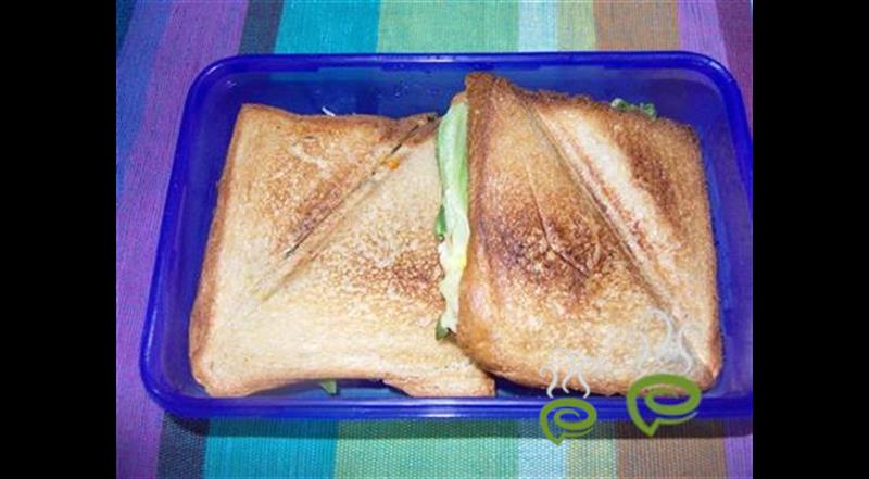 Special Lettuce Sandwich