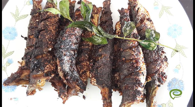 Mathi Fry With Green Pepper Corns