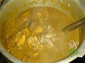 Naadan Kozhi Varutharachathu | Chicken Varutharachathu – pachakam.com