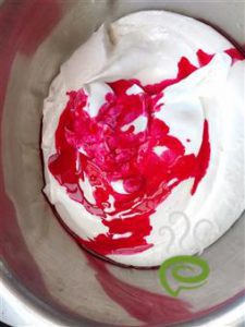 Home Made Strawberry Flavored Cream / Strawberry – pachakam.com