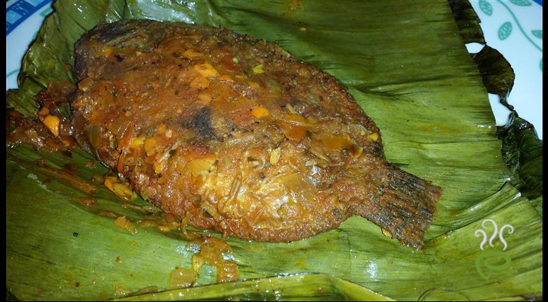 Special Meen (fish) Pollichathu