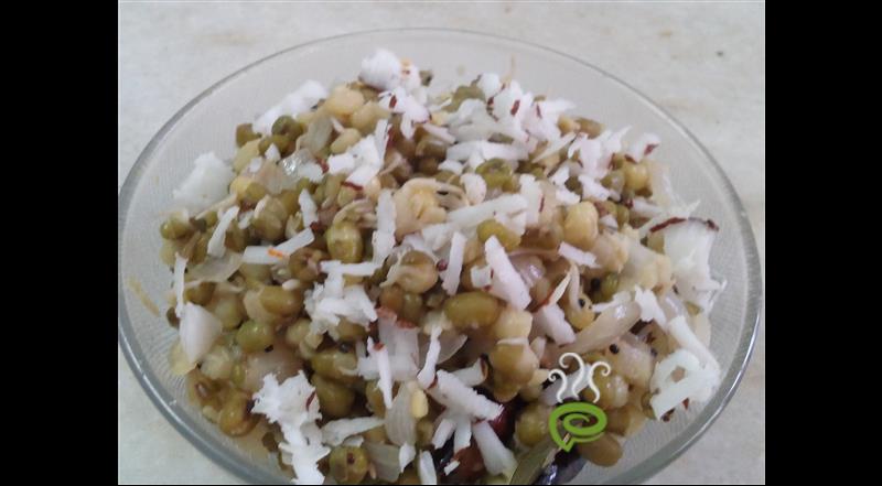 Moong Dal- Pacha Payar Sundal