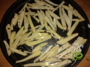 Chili Flakes With Herbs French Fries – pachakam.com
