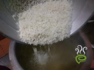 Combo Meal-Ghee Rice-Chicken Gravy-Fried Chicken – pachakam.com