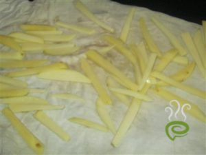 Chili Flakes With Herbs French Fries – pachakam.com