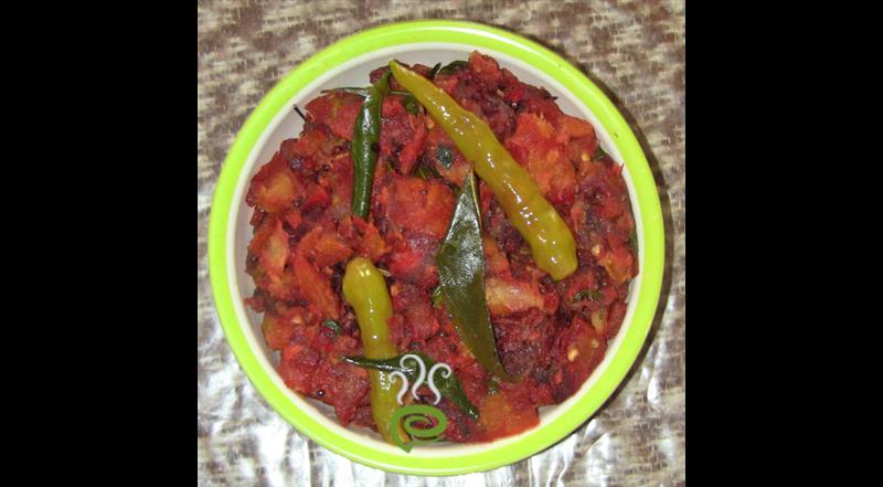 Tapioca And Beetroot Thoran