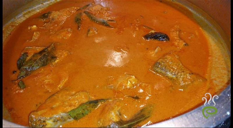 Fish Varathuaracha Curry With Tamarind