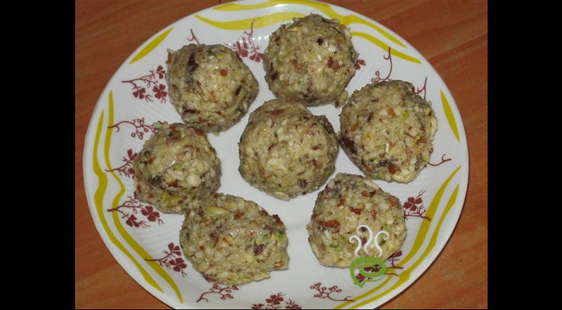 Nuts And Dry Fruit Ladoo – pachakam.com
