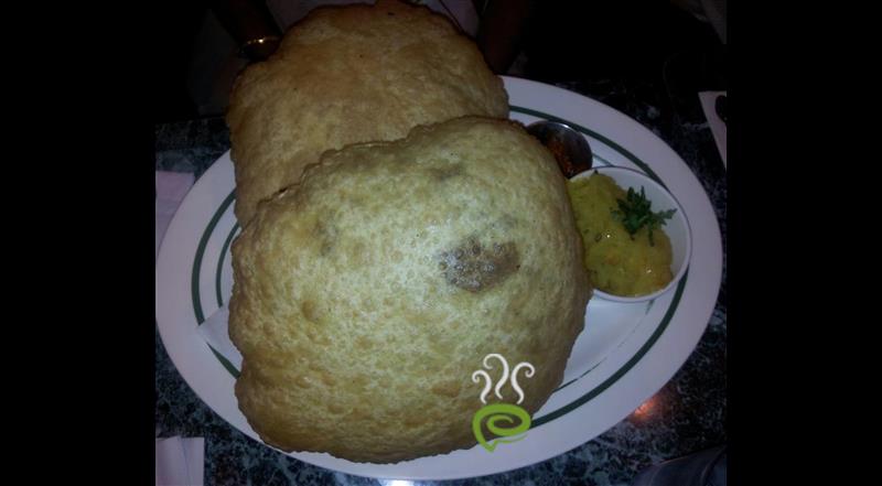 Stuffed Poori