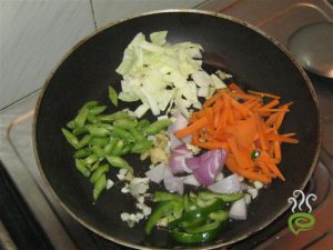 Vegetable Egg Chopsuey – pachakam.com