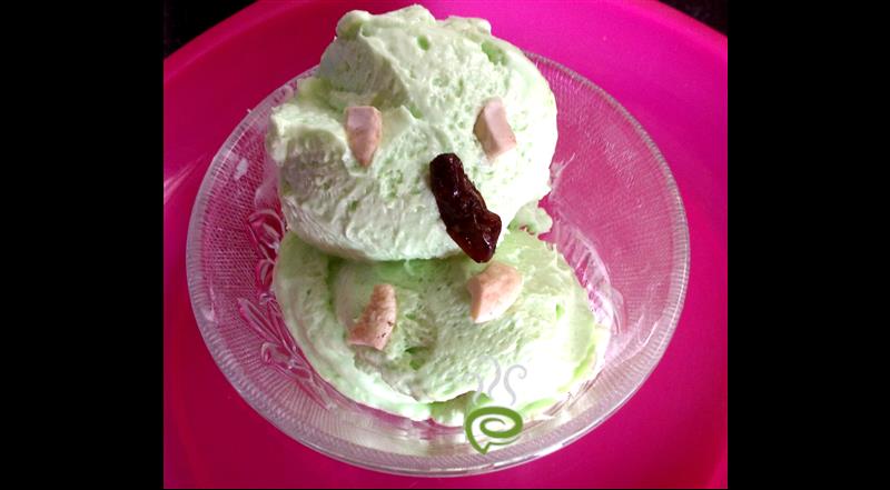 Pistachio Ice Cream ( Home Made)